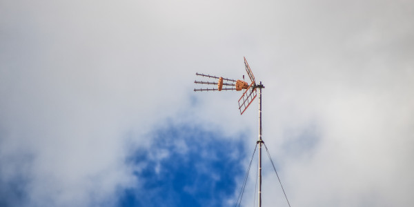 Infraestructura Común Telecomunicaciones Fuente el Saz de Jarama · Televisión digital y satelital